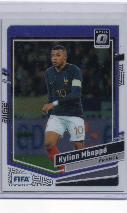 23 Panini Donruss Soccer (Optic) - #17 Kylian Mbappe